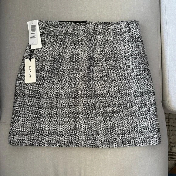 Aritzia Babaton Kinsley Tweed Mini Skirt - Picture 3 of 6